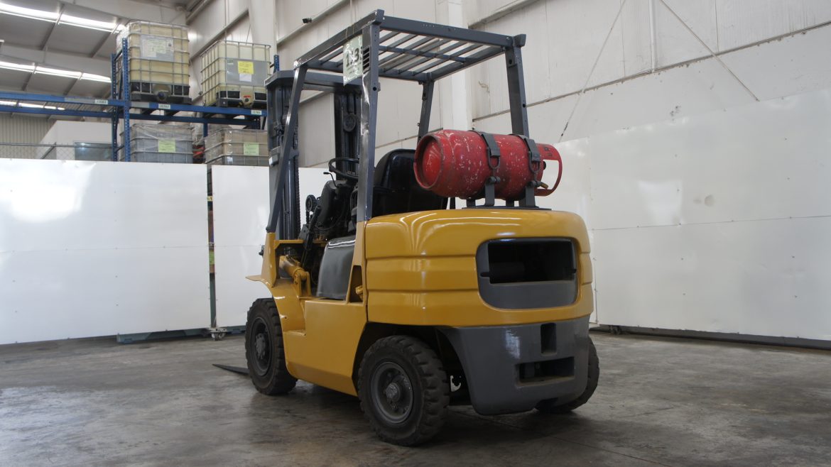 Montacargas Usado Hombre Sentado Gas Lp 5000 Lb Caterpillar Venta Y