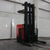 Montacargas Hombre Parado Raymond 4500 LB Eléctrico Usado