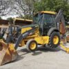 retro excavadora John Deere