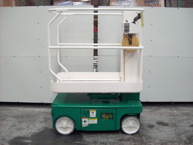Elevador Personal UpRight TM12